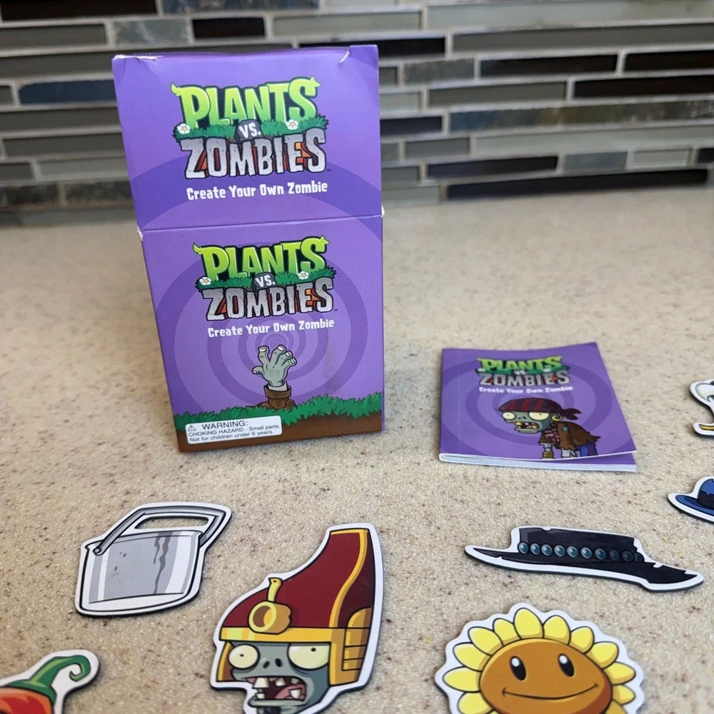 Plants vs Zombies Create Your Own Zombie Magnetic Kit Running Press Complete